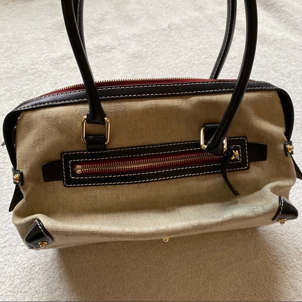 Dooney&Bourke signature Handbag - Picture 5 of 16